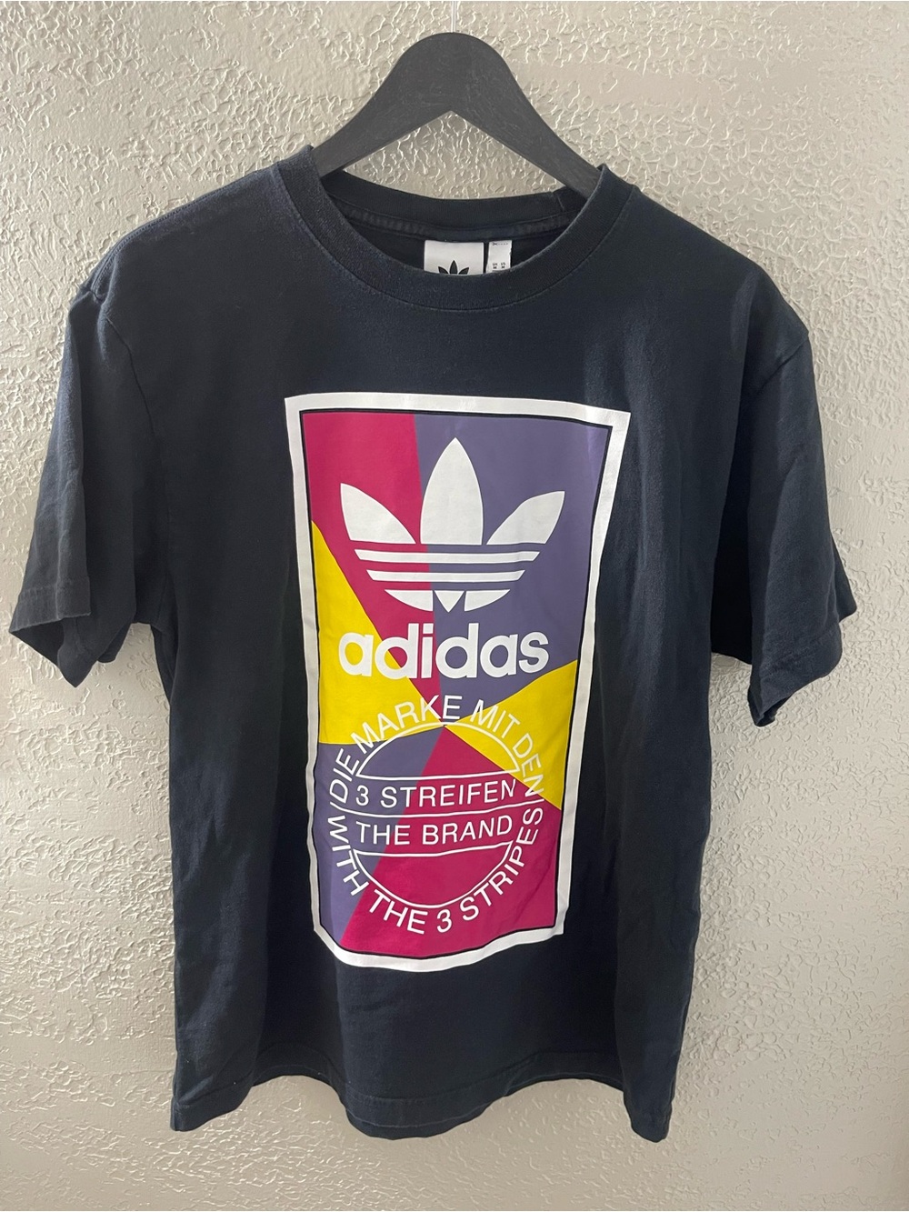 Vintage adidas Y2K Black Short Sleeve Tee with Multicolor Trefoil‎ Panel Medium